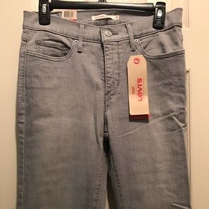 Levi’s 314 Gray Size 29x32 Shaping Straight